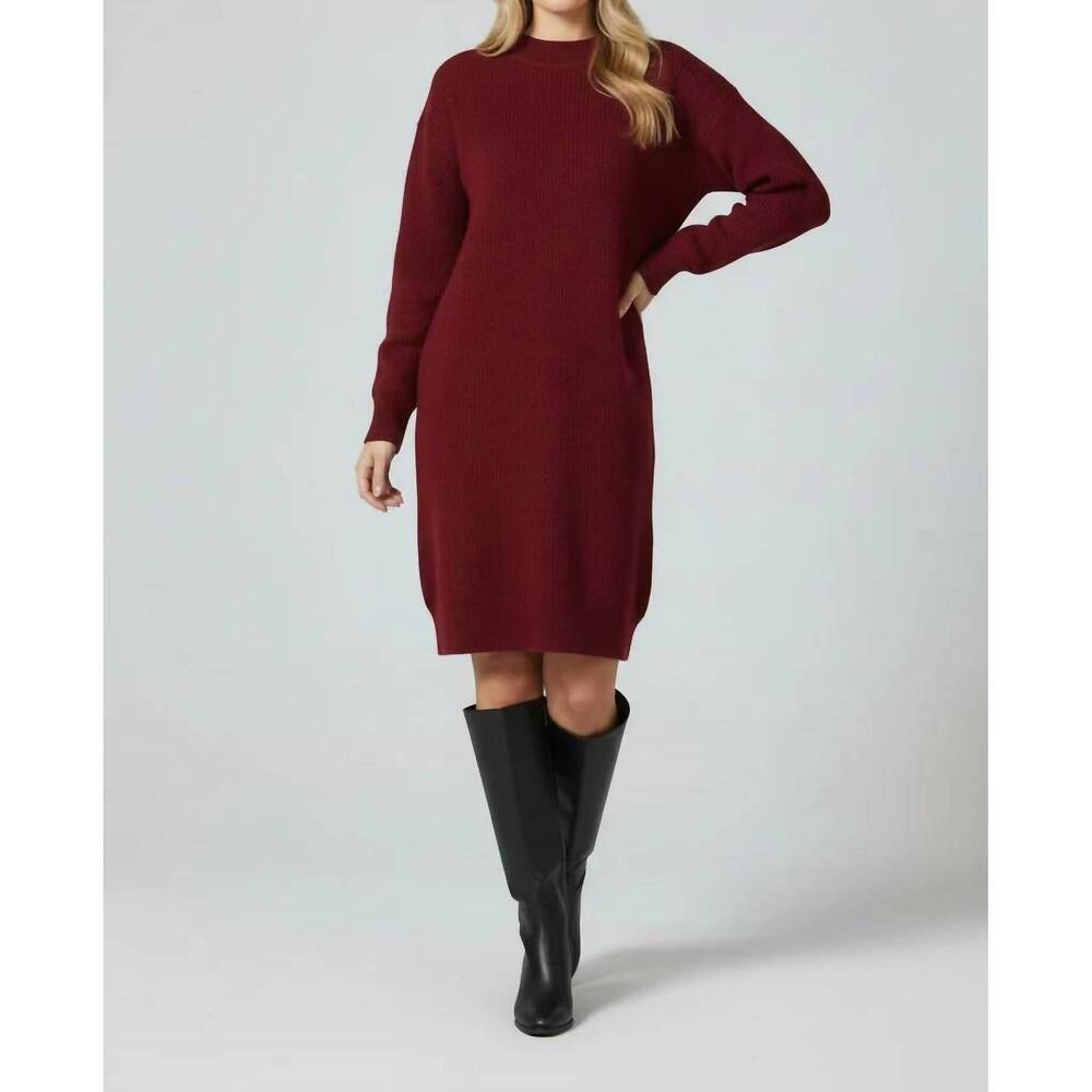 NEW VINE & LOVE pocket detail long sleeve rib knitted dress in burgundy